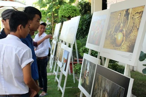 2014年越南遗产摄影大赛图片展在安江省开展